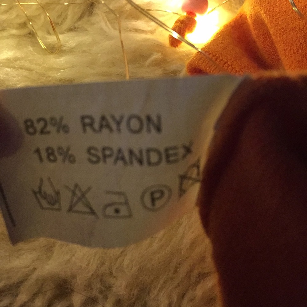 Top - Picture 5 of 6